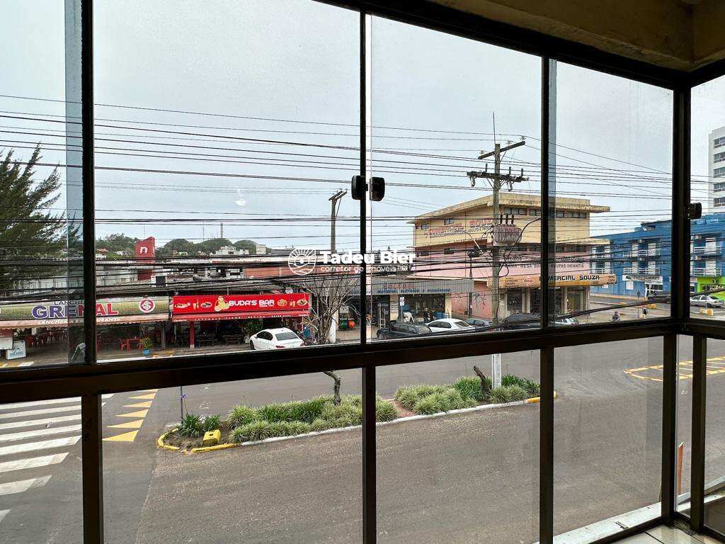 Apartamento semi-mobiliado à venda no Centro de Torres/RS - iMóveisTB