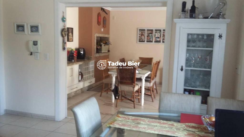 Casa com 5 quartos, 300,00m², à venda em Torres, Centro - iMóveisTB