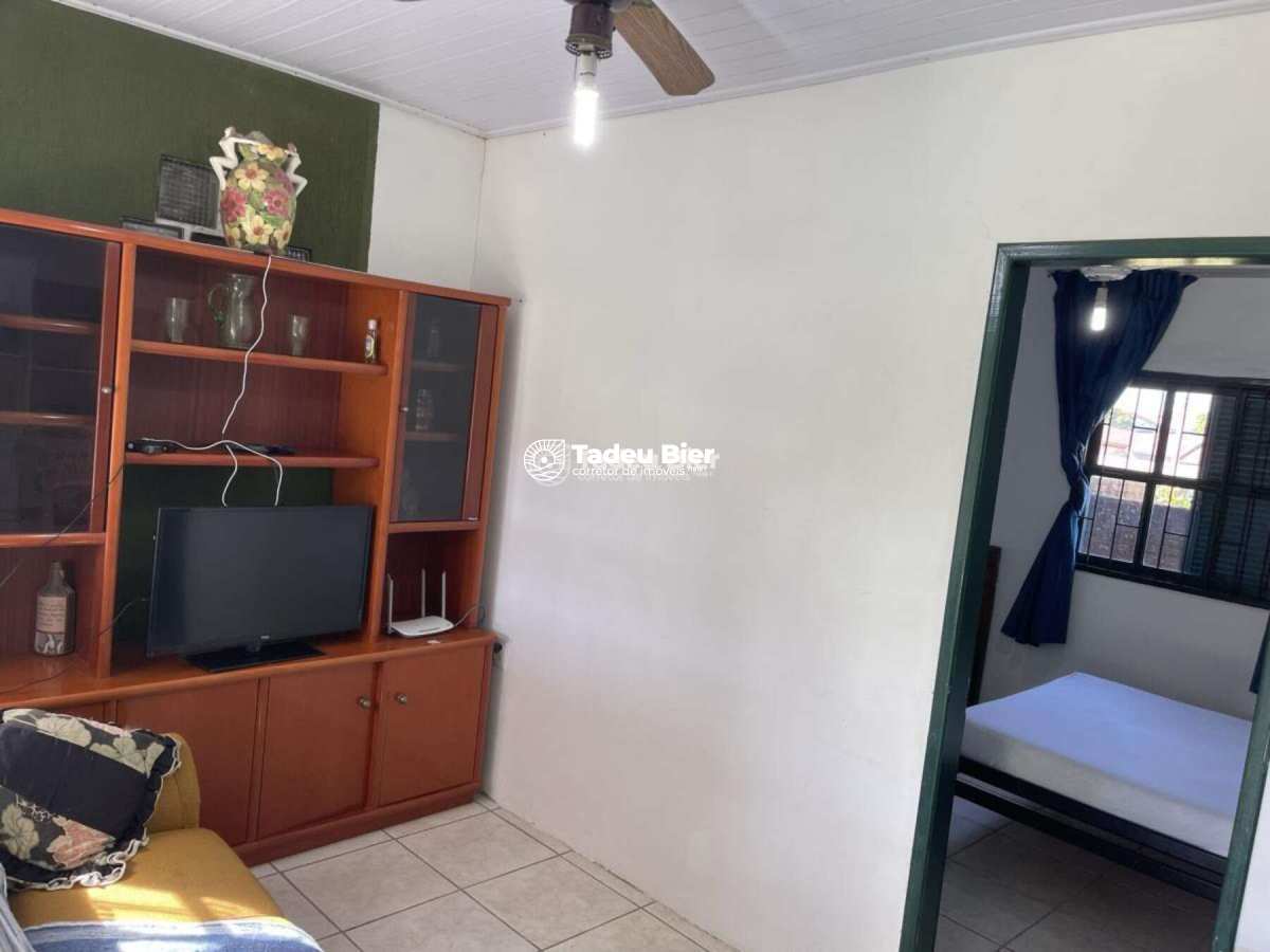 Casa de fundos para temporada em Torres – Praia da Cal - iMóveisTB