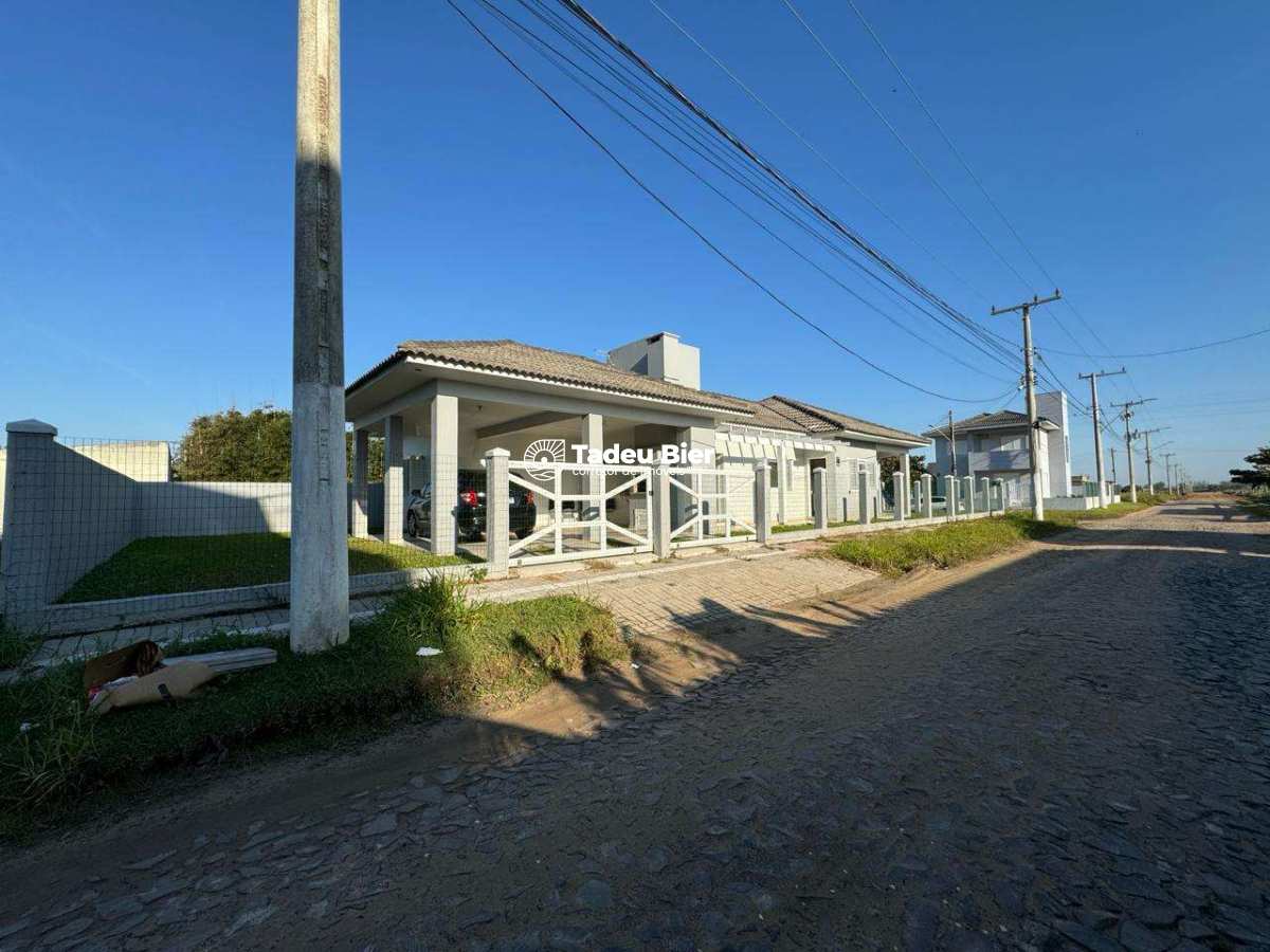 Casa Nova à Venda – Praia Paraíso, Torres/RS - iMóveisTB