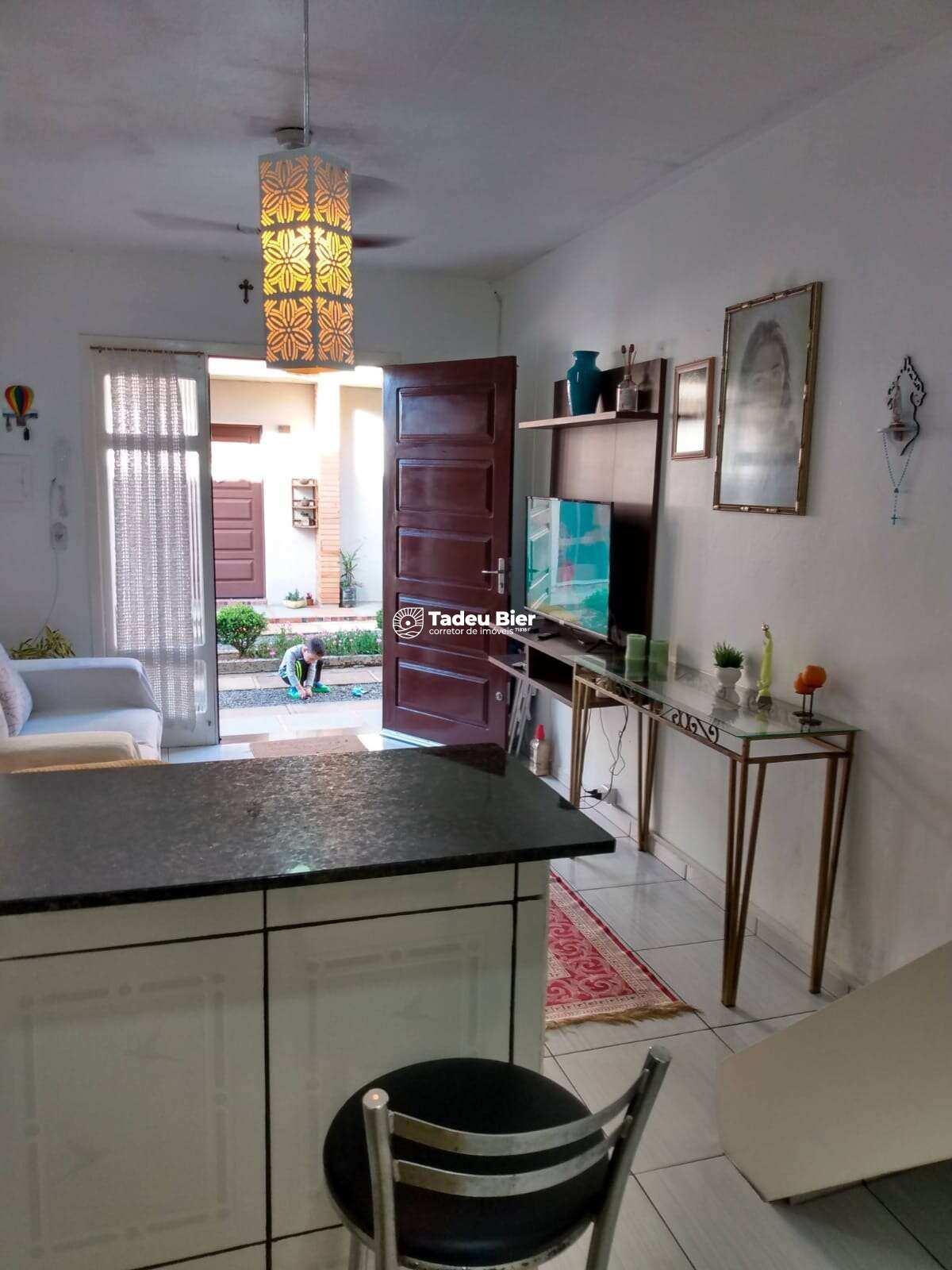 Geminado tipo sobrado mobiliado à venda - iMóveisTB