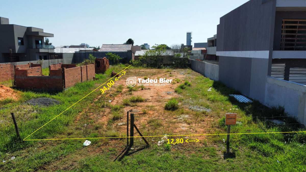 Terreno à venda em Torres, 435,20m²